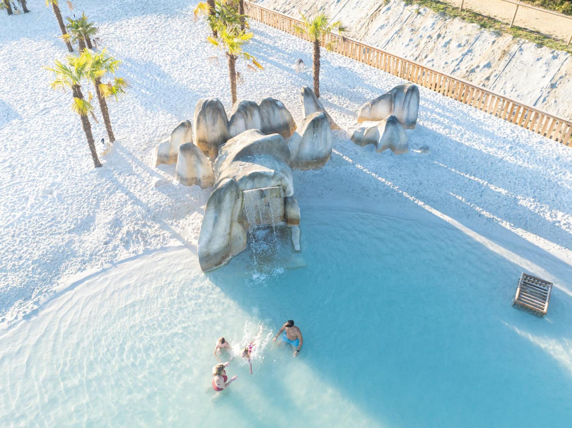 Village Vacances - Defiplanet' Dienné Dış mekan fotoğraf