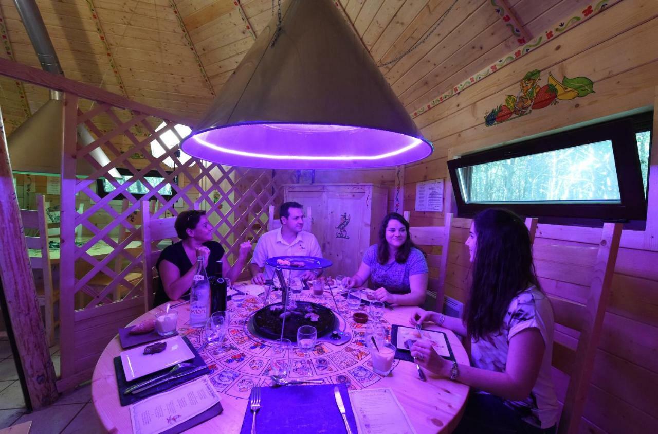 Village Vacances - Defiplanet' Dienné Dış mekan fotoğraf